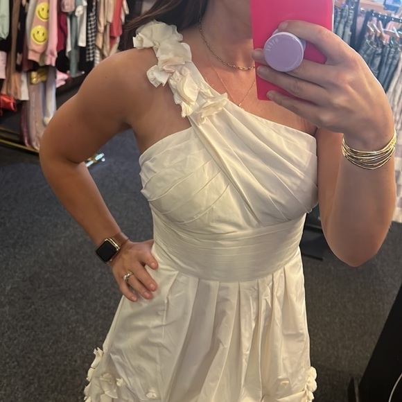 Cream One Shoulder Dress - Picture 2 of 4